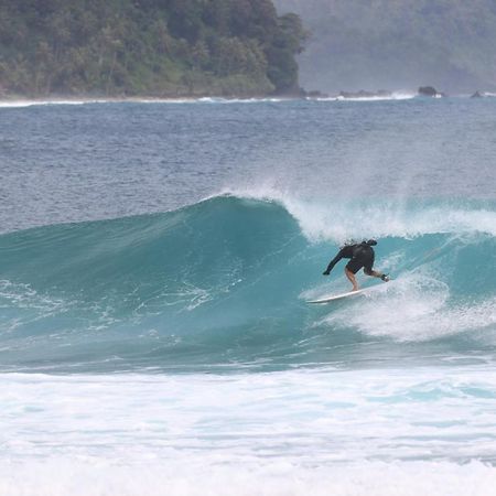Rumah Nalu Surf Camp Krui Εξωτερικό φωτογραφία