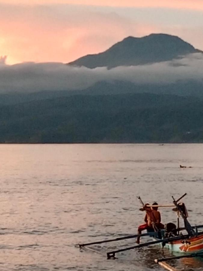 Rumah Nalu Surf Camp Krui Εξωτερικό φωτογραφία