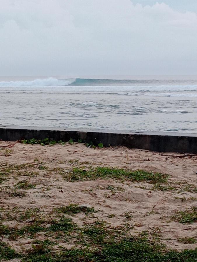 Rumah Nalu Surf Camp Krui Εξωτερικό φωτογραφία