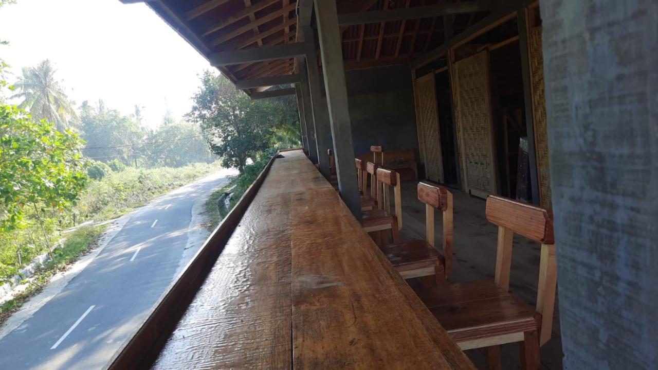 Rumah Nalu Surf Camp Krui Εξωτερικό φωτογραφία
